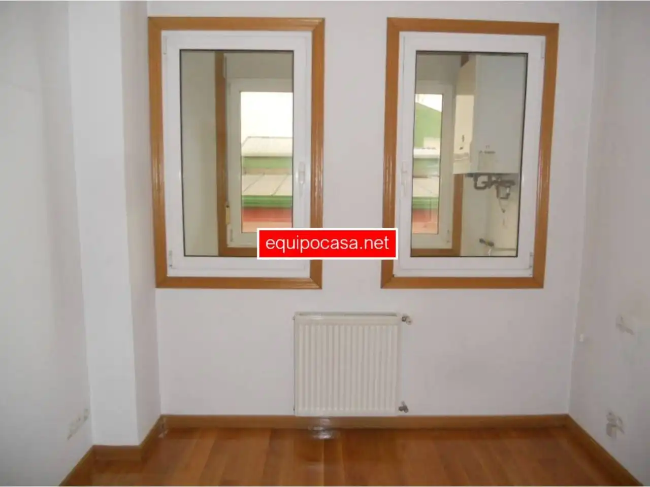 Habitación de Dúplex en venta en Lugo con Calefacción, Terraza y Trastero