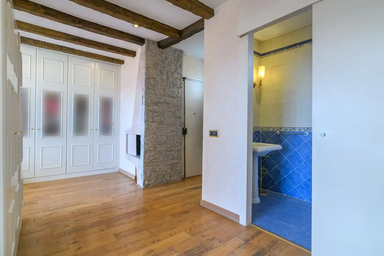 Baño de Piso en venta en Barcelona con Calefacción y Parquet