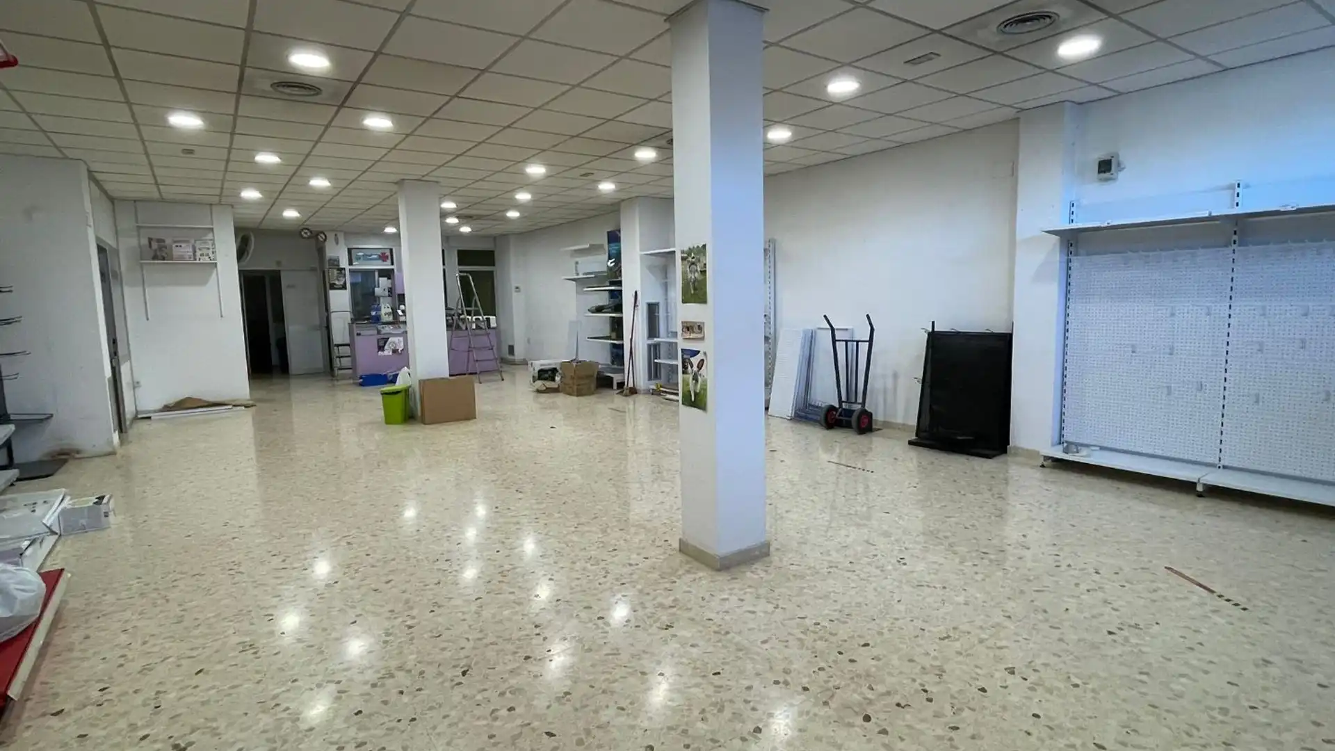 Local en venta en Alcañiz con Aire acondicionado y Calefacción