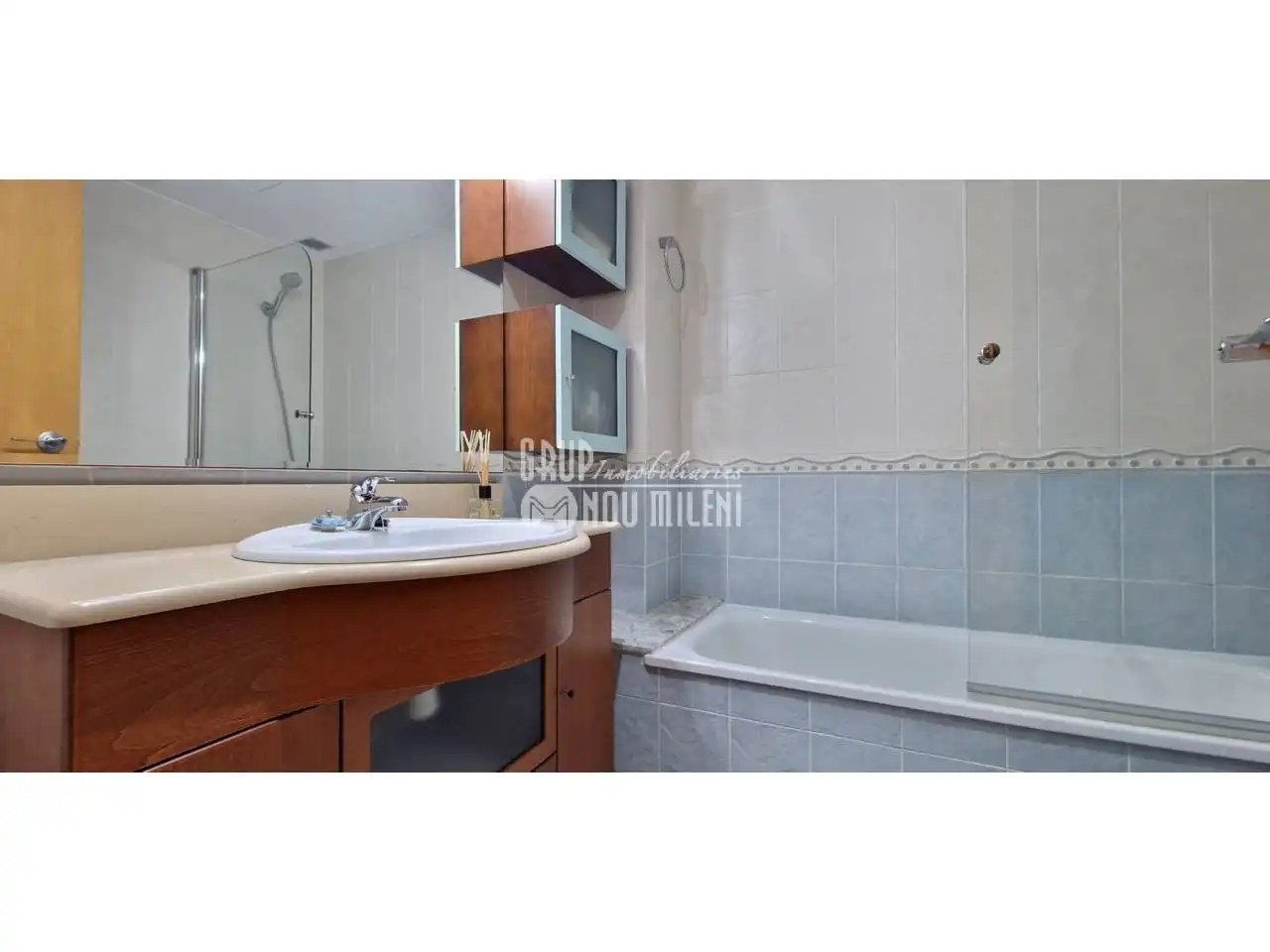 Badezimmer von Einfamilien-Reihenhaus zur Miete in Picanya, Valencia