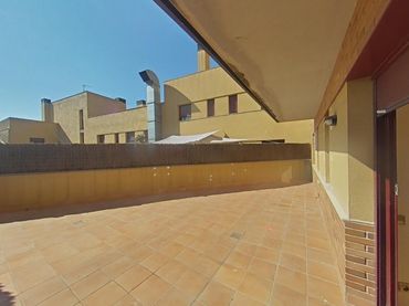 Piso con ascensor en venta en Av Jaume I
