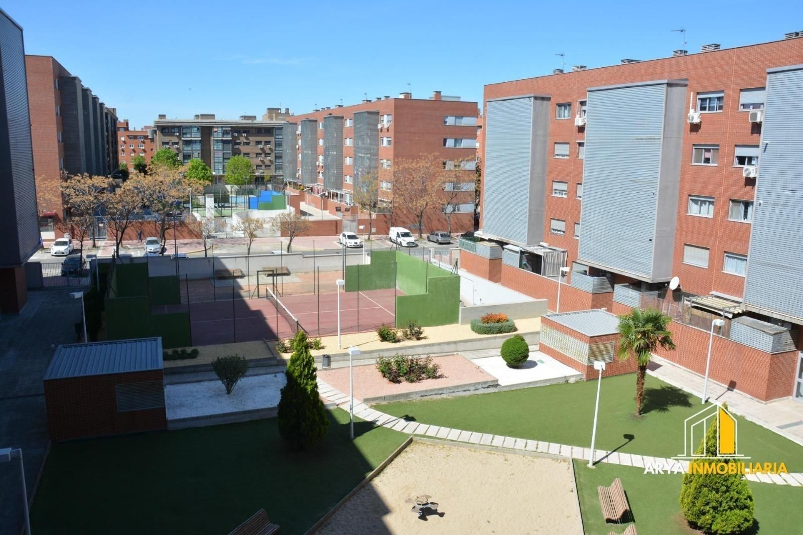 Vista exterior de Pis en venda en Torrejón de Ardoz amb Aire condicionat, Calefacció i Traster
