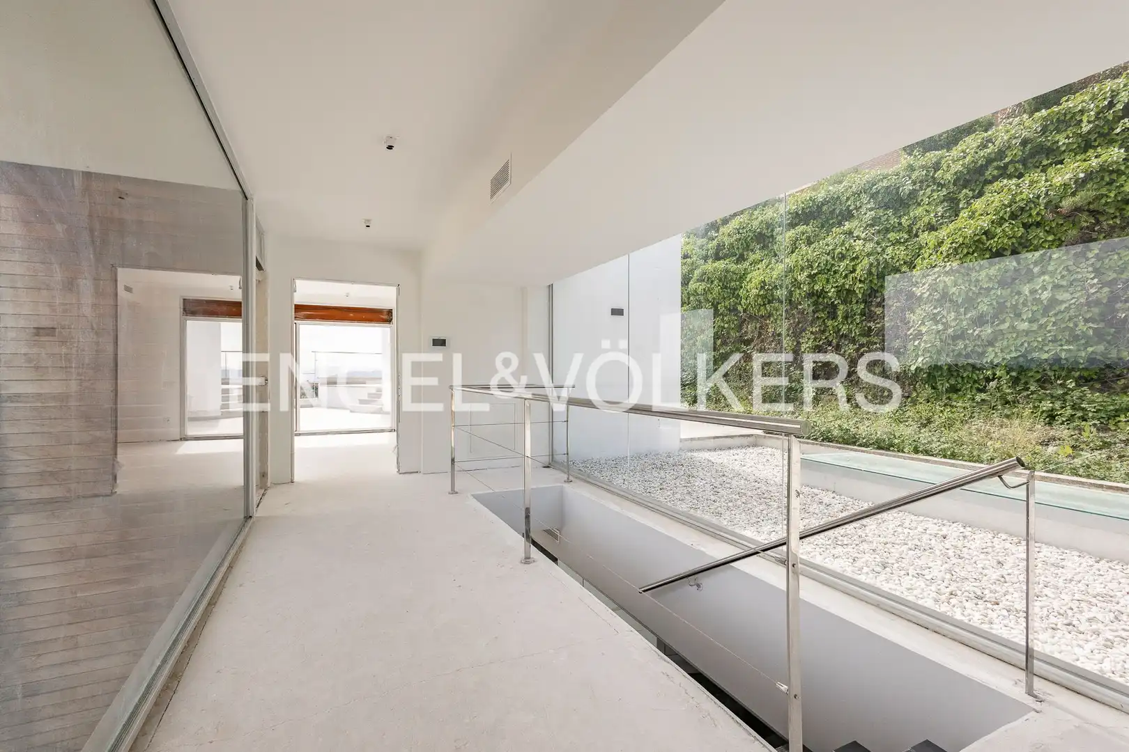 Casa amb piscina en venda a Avinguda Montseny, imagen 10