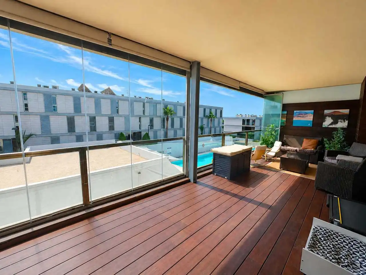 Terrasse von Wohnungen zum Verkauf in Manilva mit Klimaanlage, Heizung und Terrasse