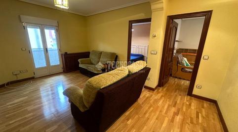 Foto 5 de Piso en venta en C. de Astorga, Crucero, León