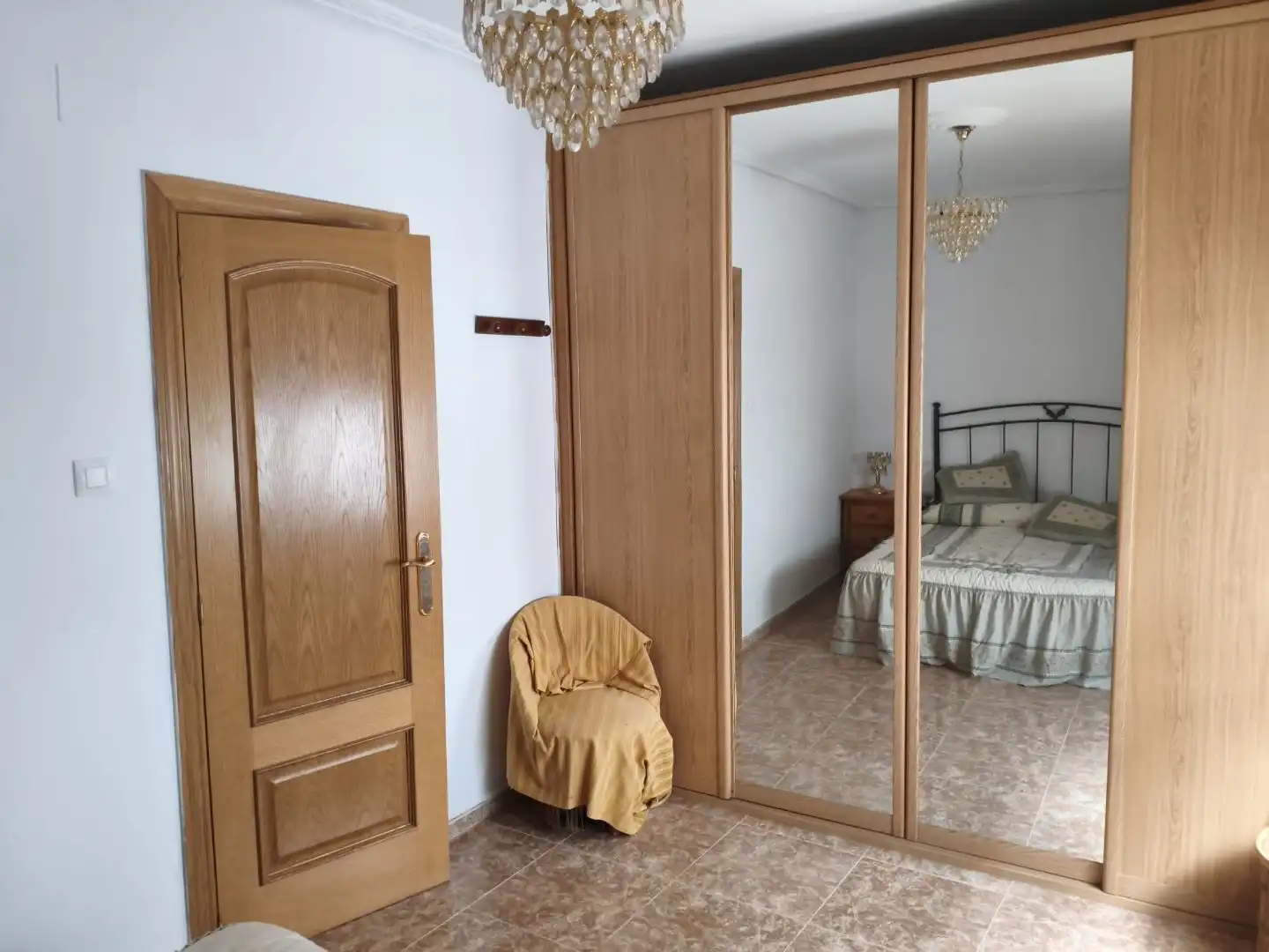 Flat for sale in Carrer La Vall d'Albaida 1, imagen 2