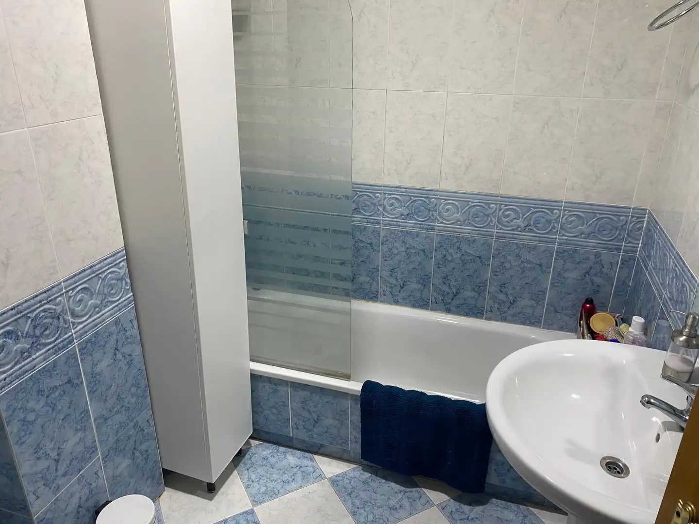 Bathroom of Flat for sale in Ciudad Real  with Heating, Terrace and Storage room