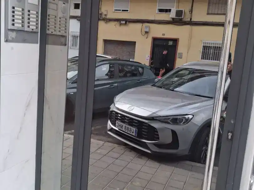 Parkplatz von Wohnung zur Miete in Alicante / Alacant mit Klimaanlage und Terrasse