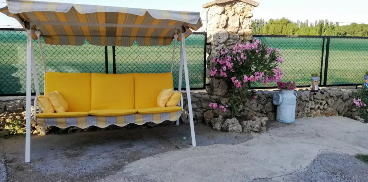 Jardí de Casa o xalet en venda en Husillos  amb Terrassa