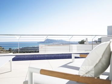 Detached house with pool for sale in Altea la Vella