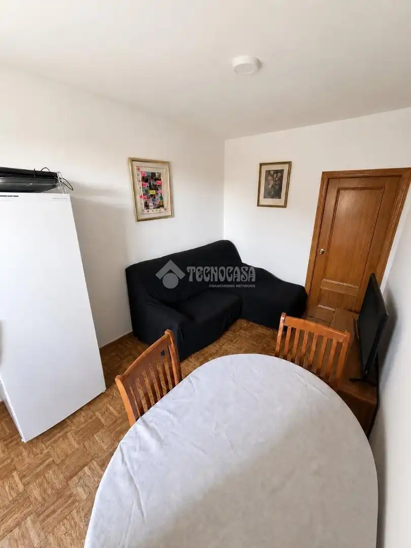 Living room of Flat for sale in Madrid  with Air Conditioner and Balcony