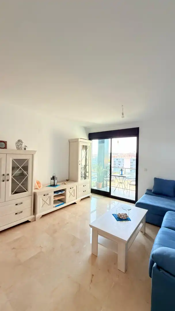 Piso con terraza en venta en Calle Granja de Rocamora, imagen 4