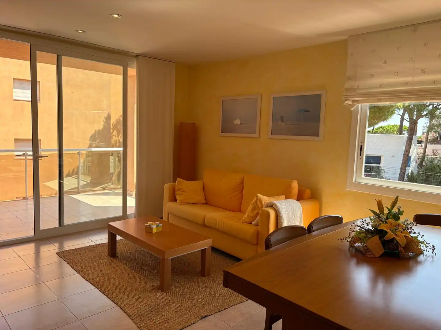 Living room of Flat for sale in Pals  with Air Conditioner, Heating and Terrace
