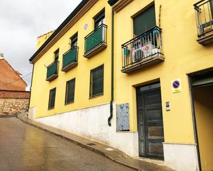 Vista exterior de Apartament en venda en Valdelaguna