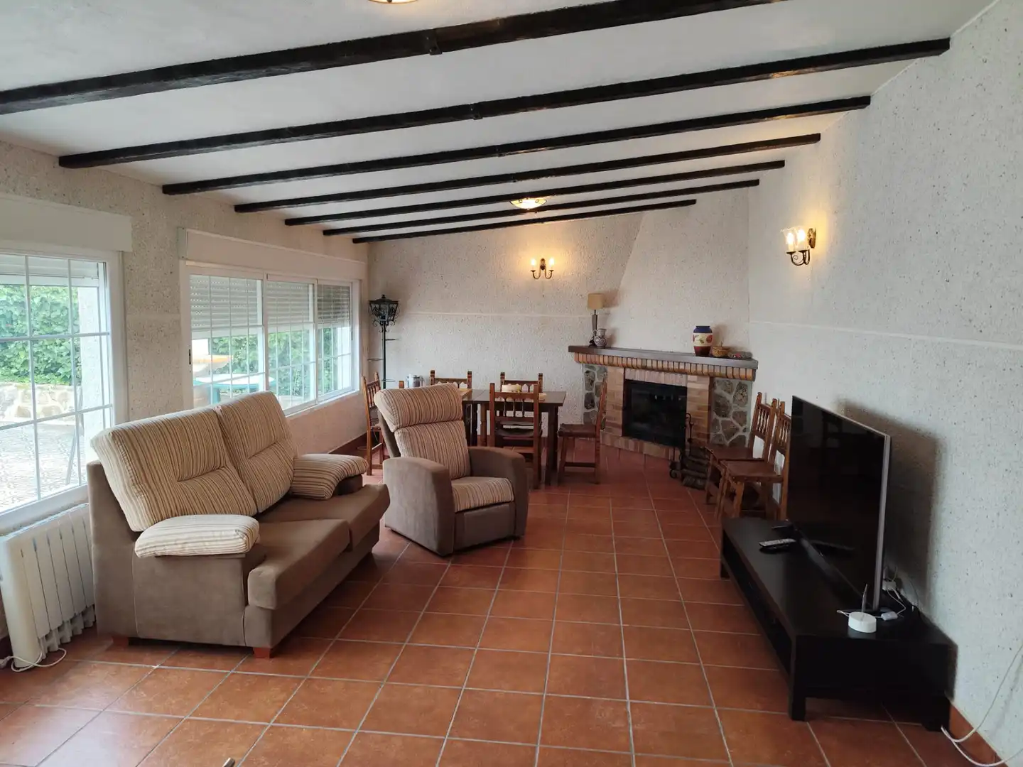 Sala de estar de Casa o chalet en venta en Maello con Calefacción y Amueblado