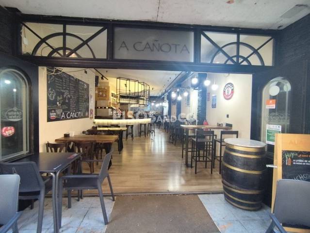 Local comercial en Venta en Calle Barcelona en Agra del Orzán - Ventorrillo