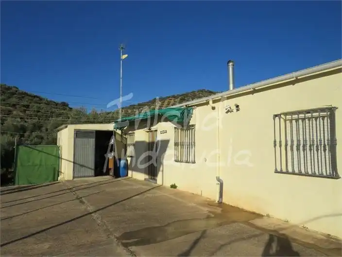 Xalet amb piscina en venda a Martos, imagen 5