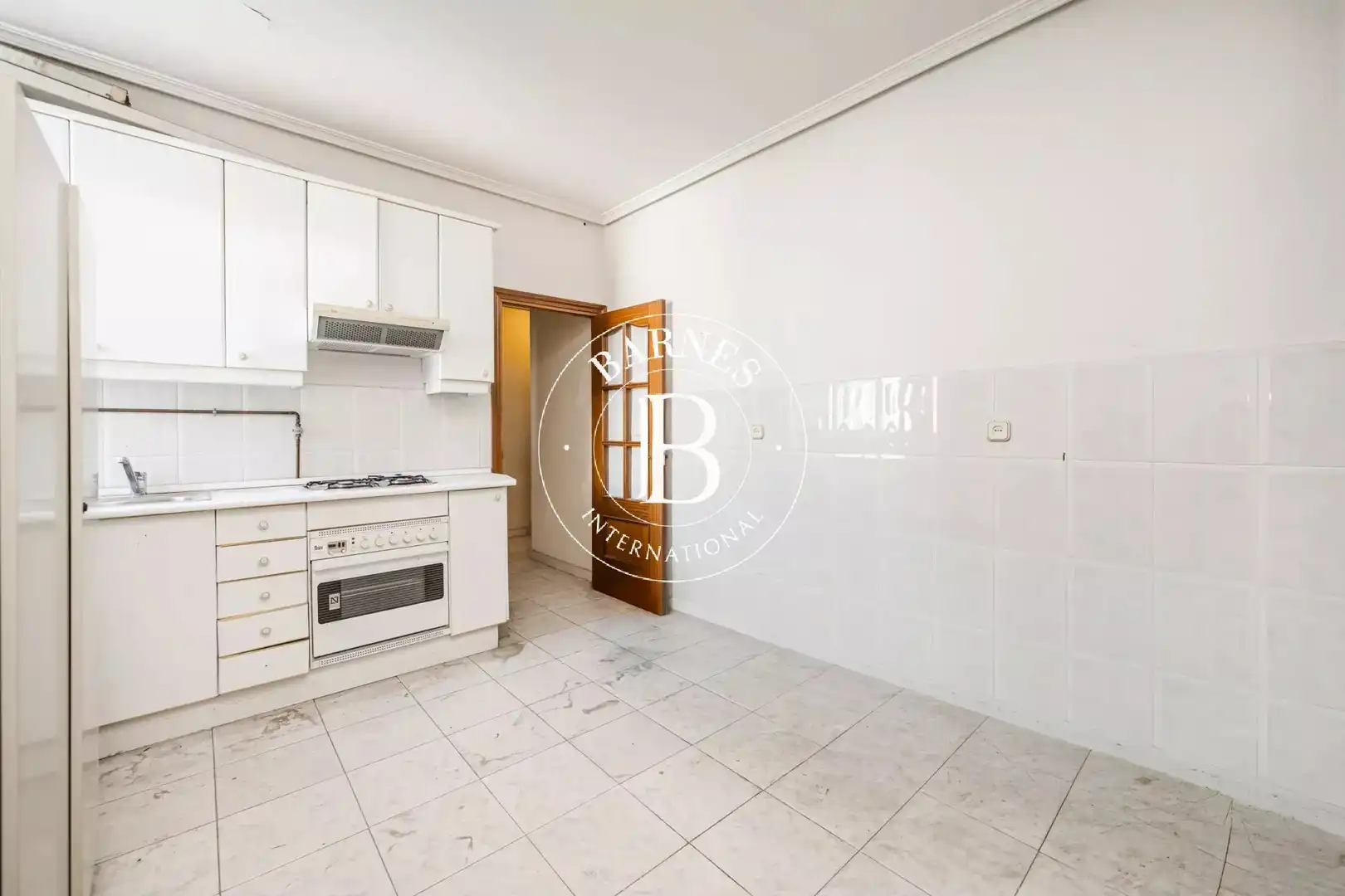 Cocina de Piso en venta en Madrid con Calefacción y Balcón