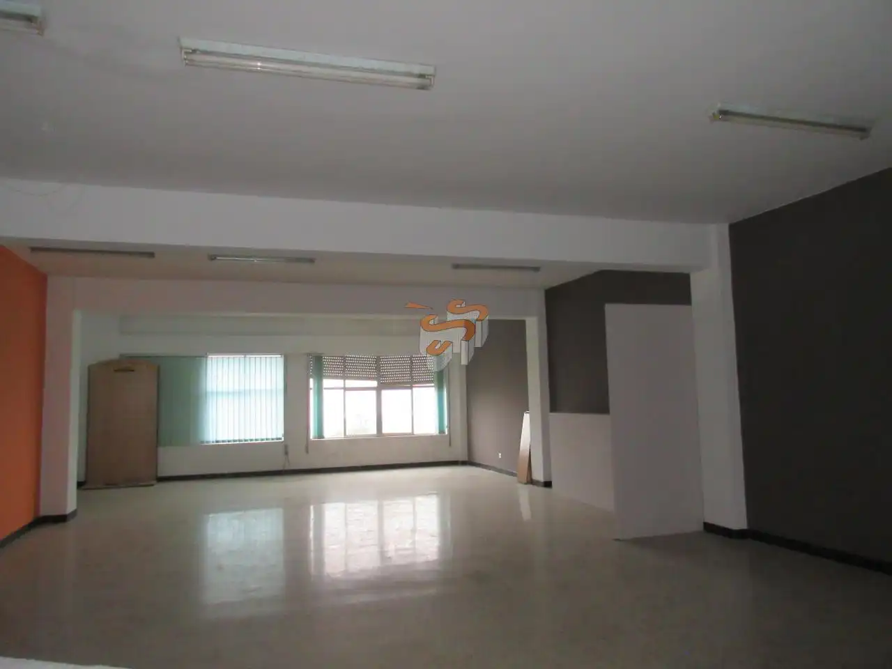 Local commercial à vendre à Fene, imagen 3