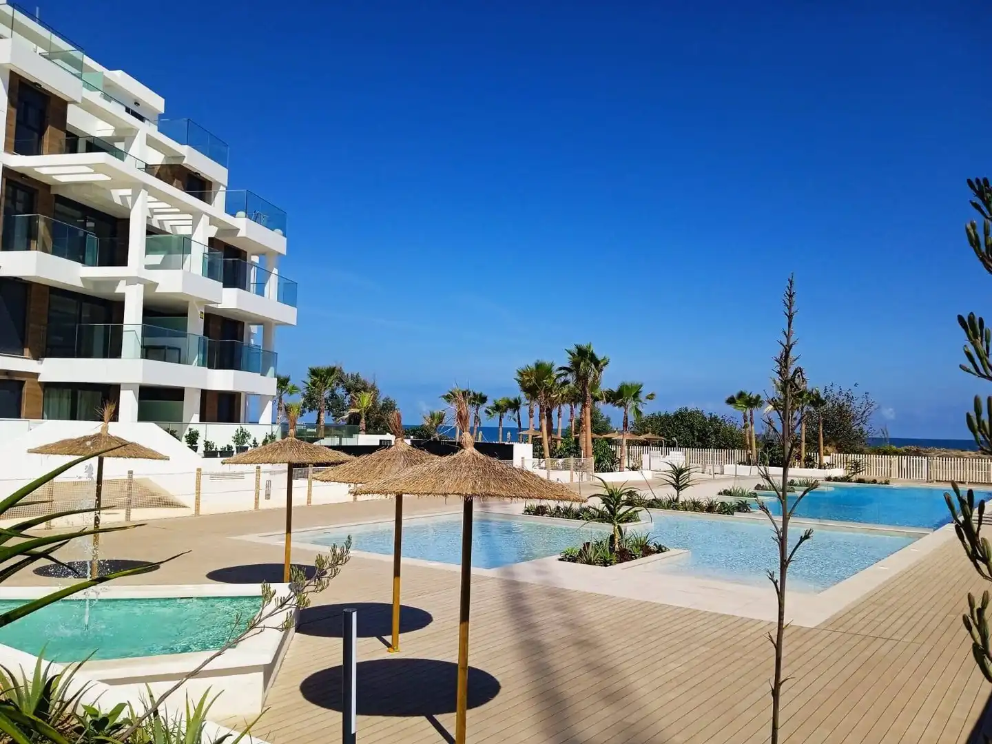 Apartament amb terrassa en venda a Las Marinas / Les Marines, imagen 5