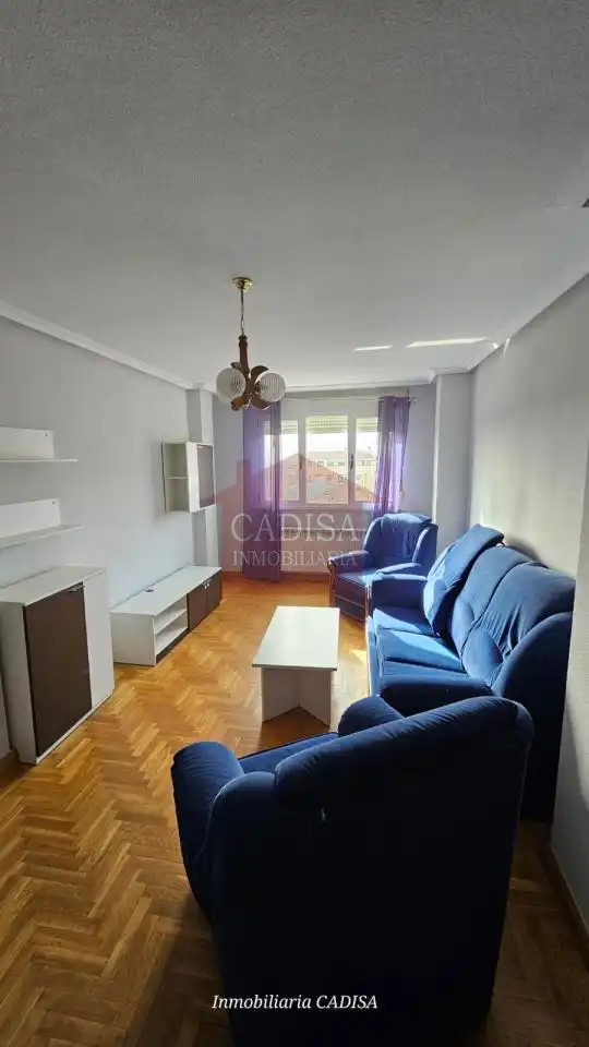 Sala d'estar de Pis de lloguer en Villares de la Reina amb Calefacció i Moblat