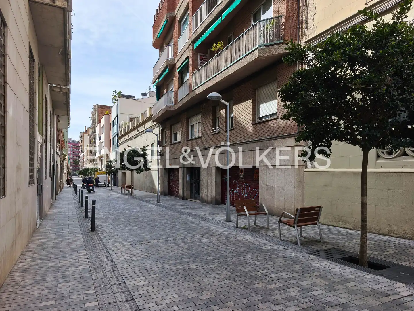 Vista exterior de Piso en venta en Barcelona con Aire acondicionado, Calefacción y Amueblado