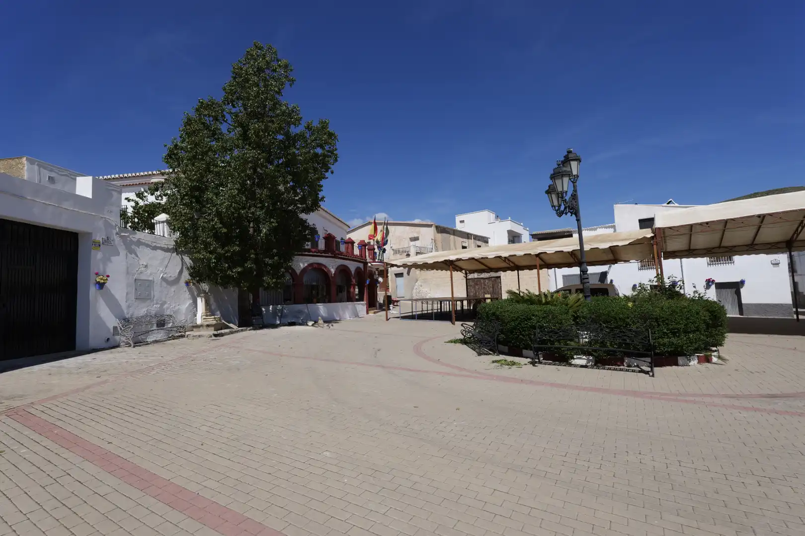 Casa adosada en venta en Turón con Jardín privado