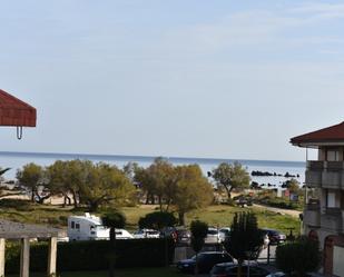 Vista exterior de Dúplex en venda en Noja amb Terrassa