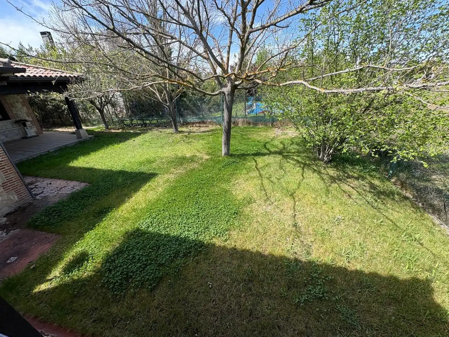Casa o xalet en venda en Laguna de Duero amb Calefacció, Jardí privat i Traster