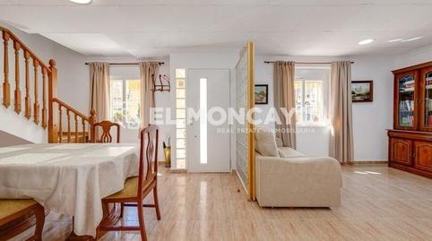 Foto 2 de Casa adosada en venda a Calle San Francisco, Pueblo, Alicante