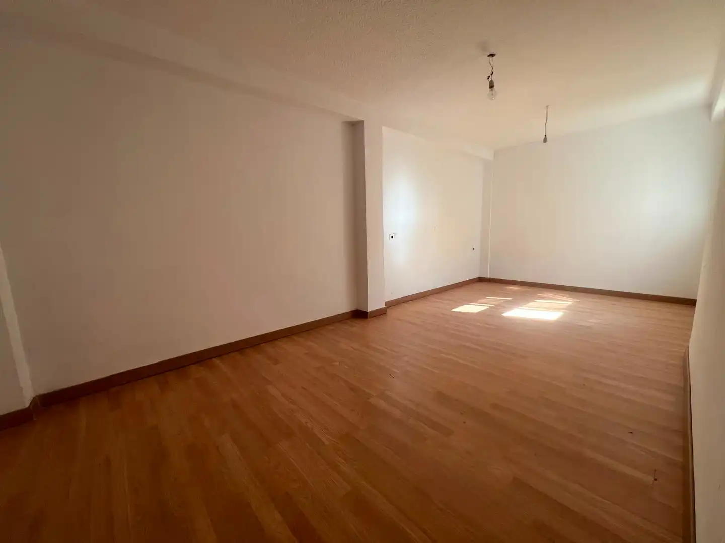 Wohnzimmer von Wohnung zur Miete in Granada mit Möbliert