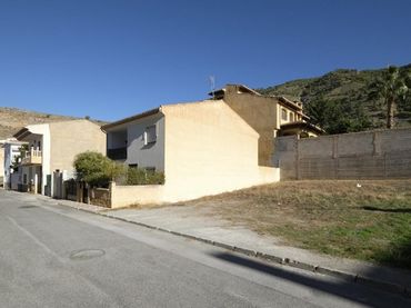Terrain résidentiel à vendre à Calle Pablo Iglesias 12
