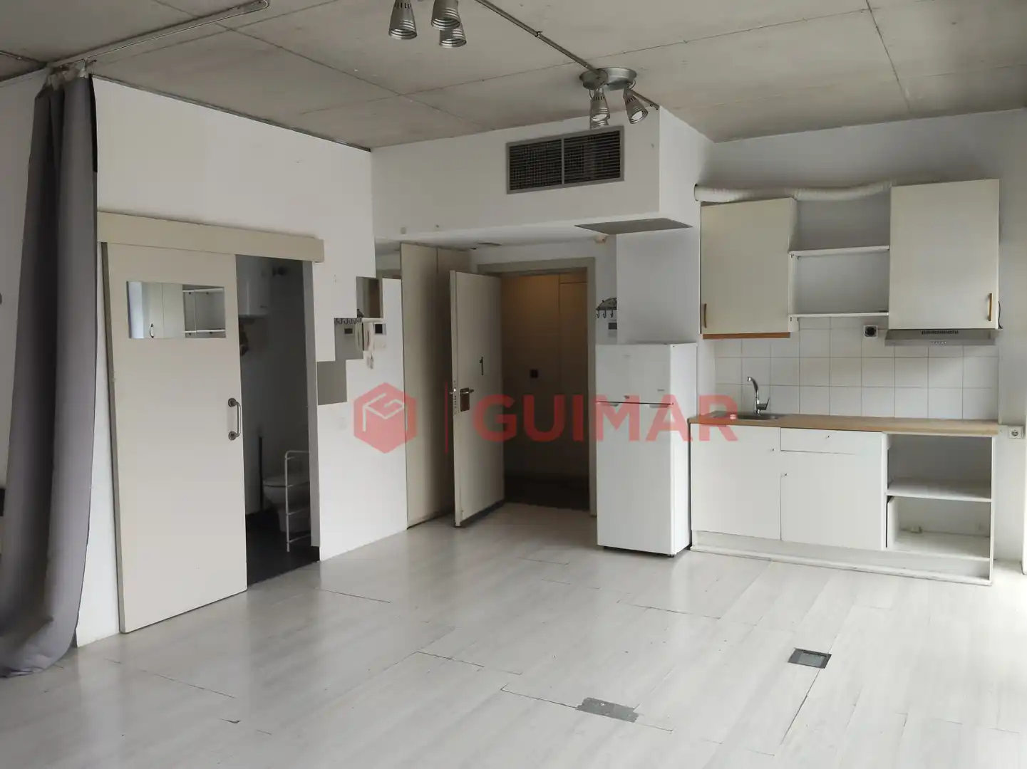 Cocina de Oficina en venta en Barcelona con Aire acondicionado y Calefacción