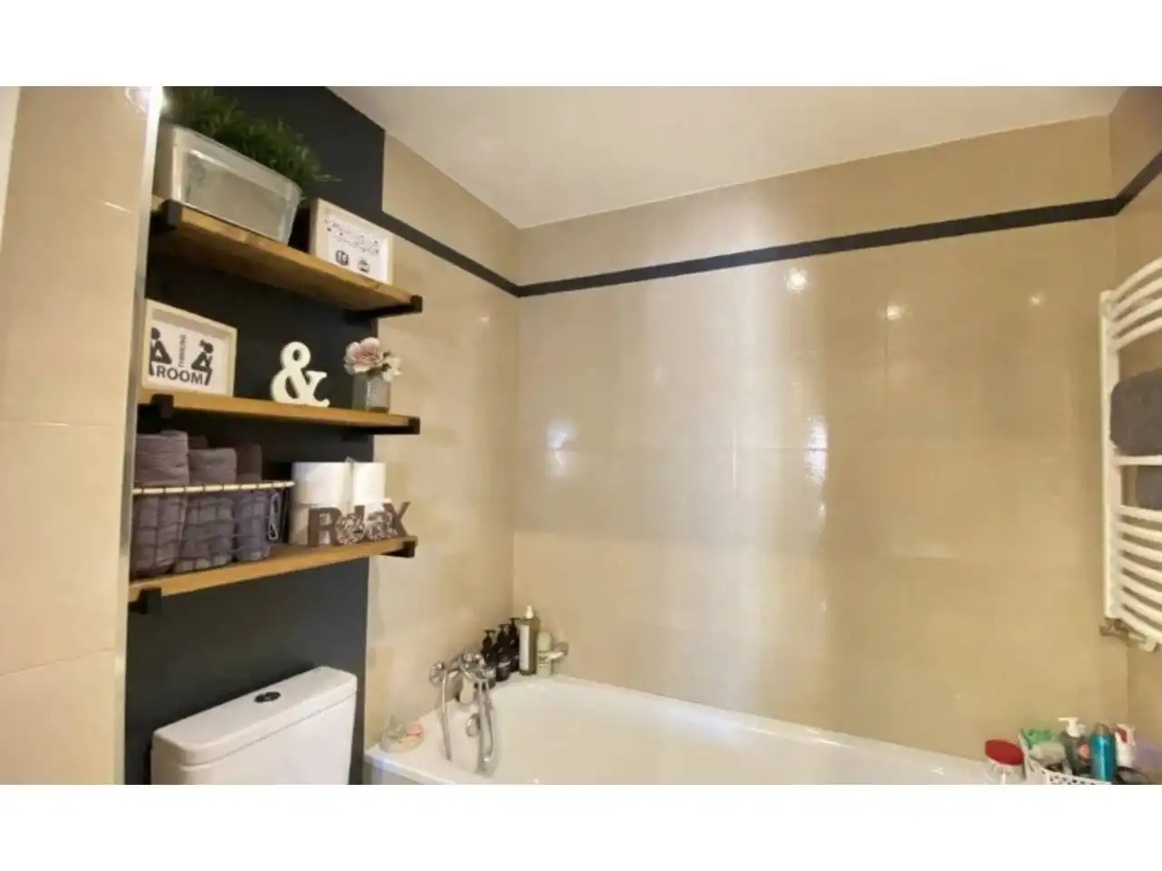 Bathroom of Flat for sale in Cornellà de Llobregat