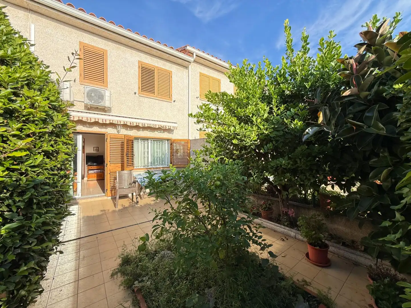 Garden of Detached homes for sale in Coma-ruga platja