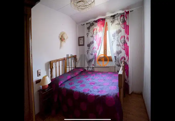Habitación de Casa adosada en venta en Alàs I Cerc con Calefacción, Jardín privado y Terraza