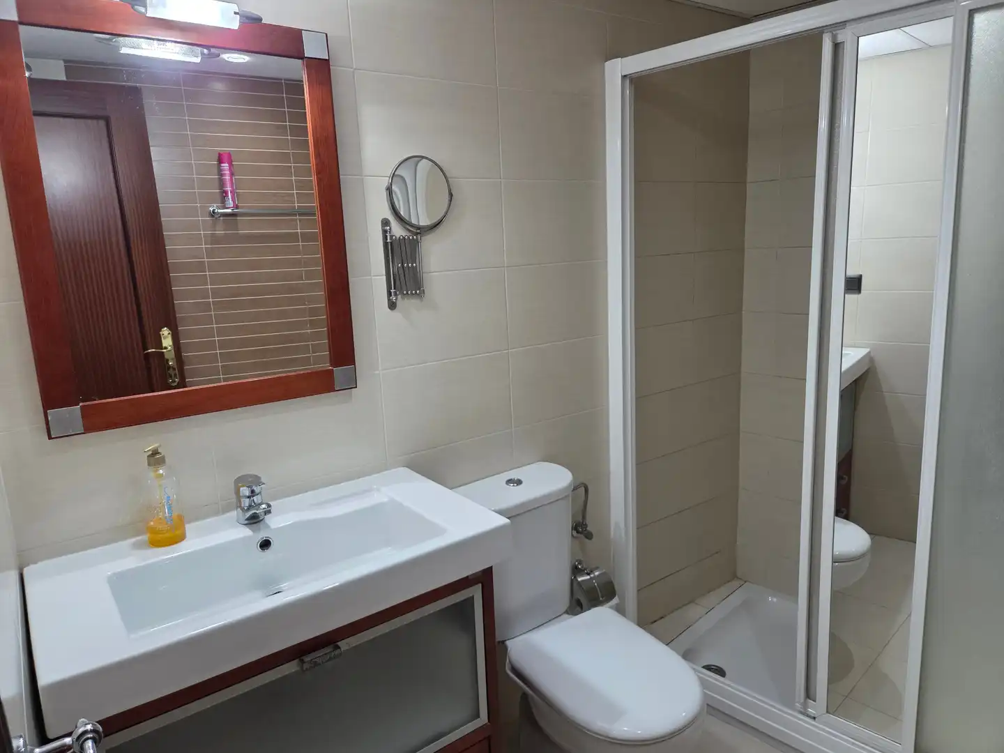 Baño de Piso de alquiler en Rincón de la Victoria con Aire acondicionado, Terraza y Trastero