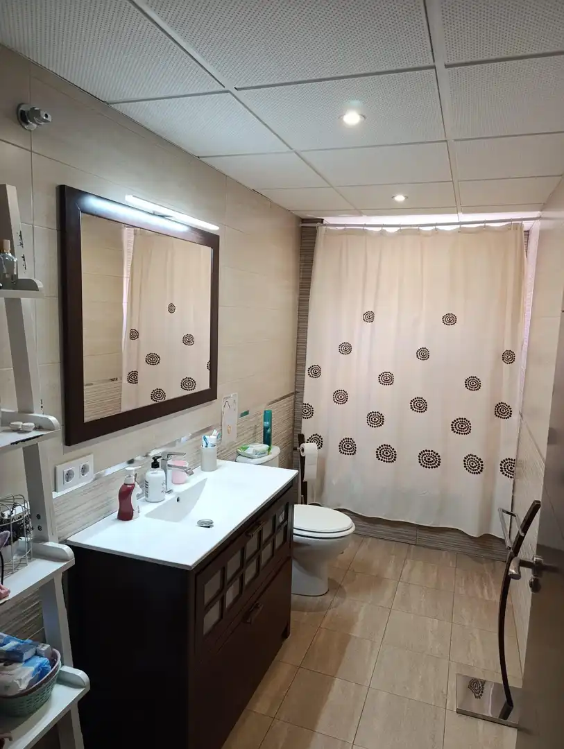 Baño de Piso en venta en Badajoz con Trastero y Piscina comunitaria