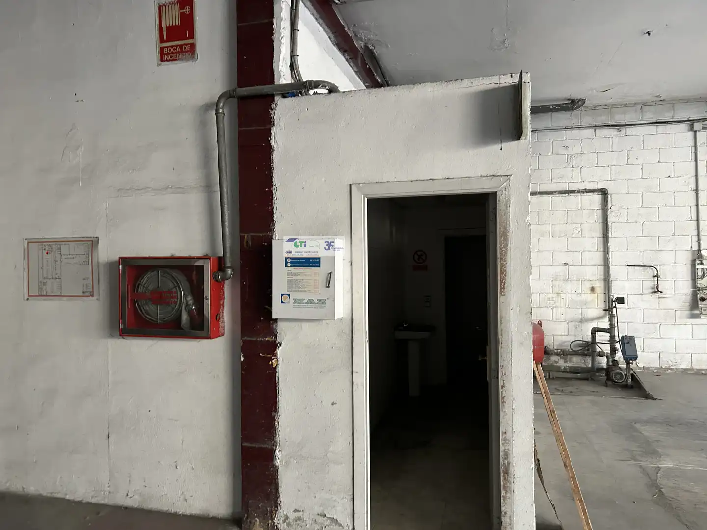 Nau industrial de lloguer en Utebo