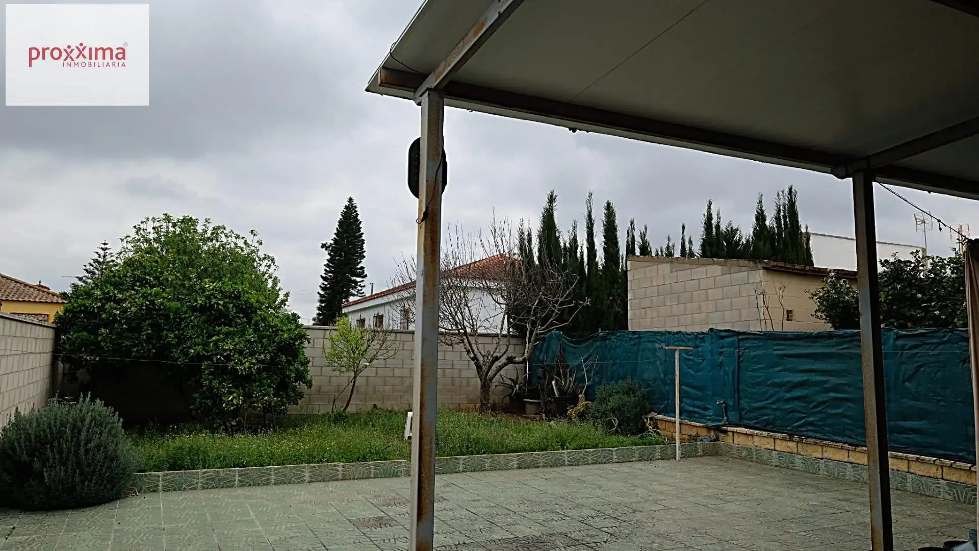 Jardí de Casa o xalet en venda en Dos Hermanas amb Aire condicionat, Calefacció i Jardí privat