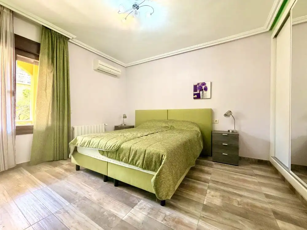 Bedroom of Houses for sale in Orihuela Costa