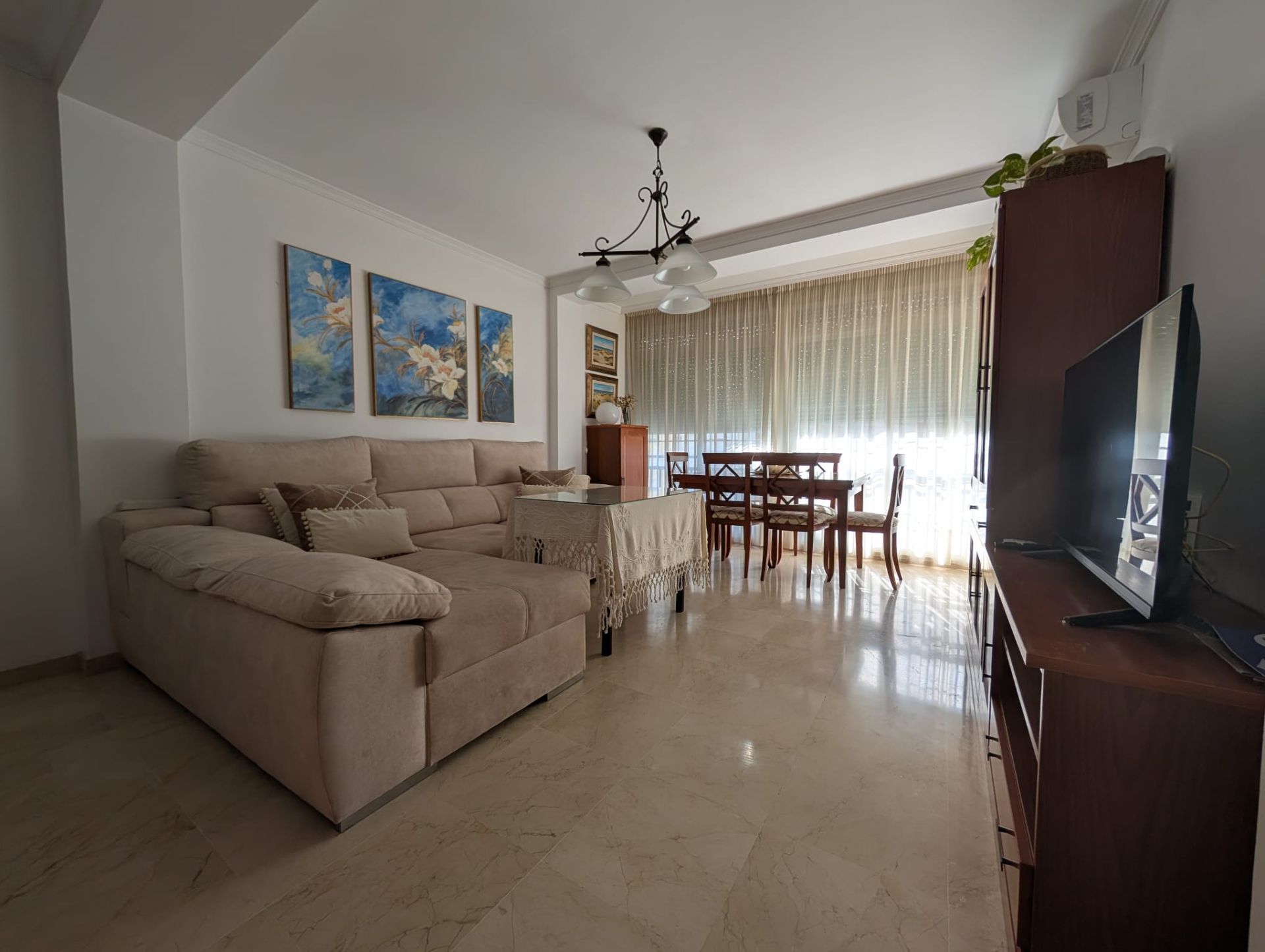 Sala d'estar de Pis en venda en  Huelva Capital amb Aire condicionat