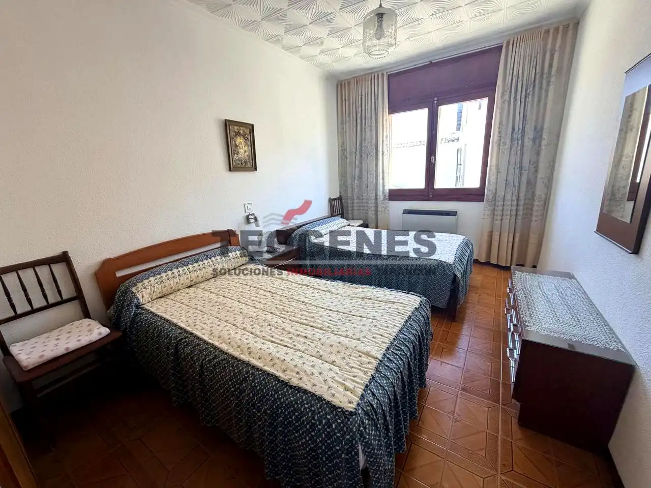 Habitación de Casa o chalet en venta en Campos del Paraíso con Calefacción, Terraza y Amueblado
