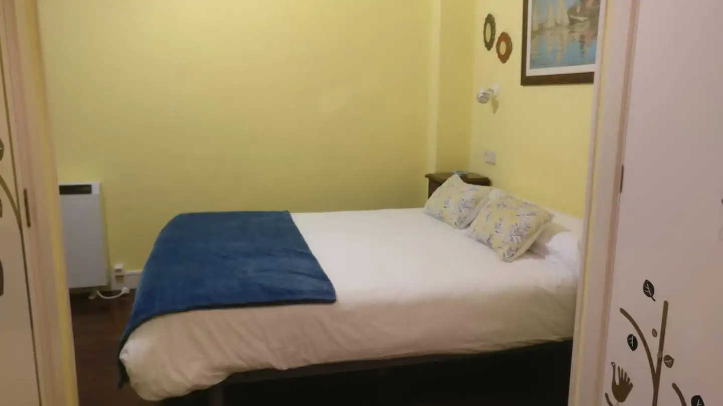 Flat for rent in Rúa das Orfas, Casco Histórico