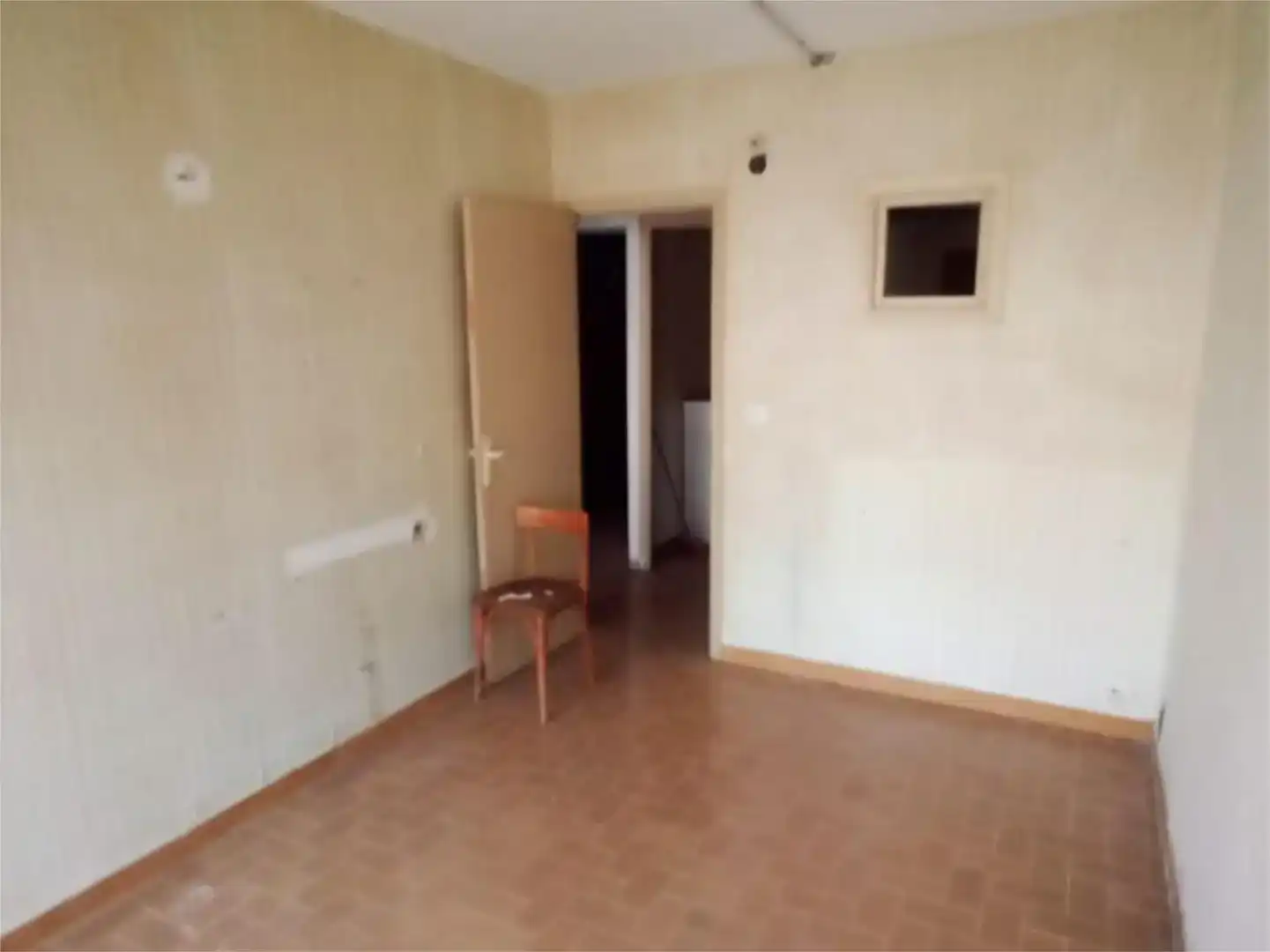 Habitación de Local en venta en Cervo