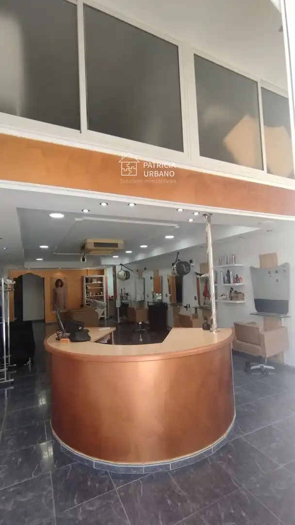Local comercial en venta en CALLE RIU BESÒS 1, imagen 5