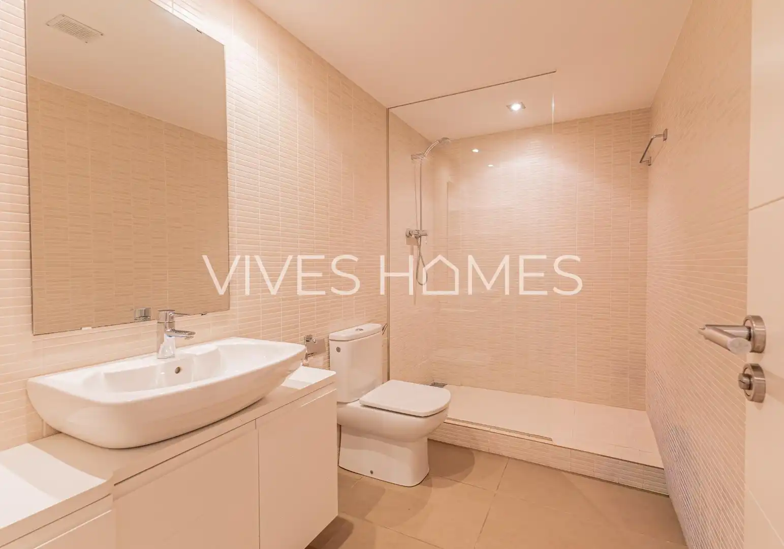 Baño de Casa o chalet en venta en Sant Andreu de Llavaneres con Aire acondicionado, Calefacción y Jardín privado