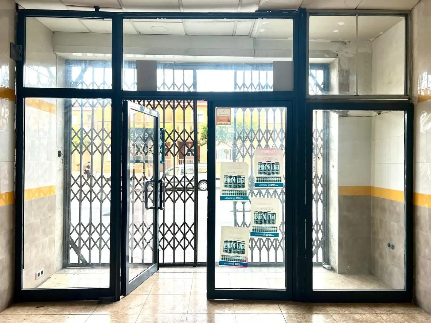 Local en venta en Amposta