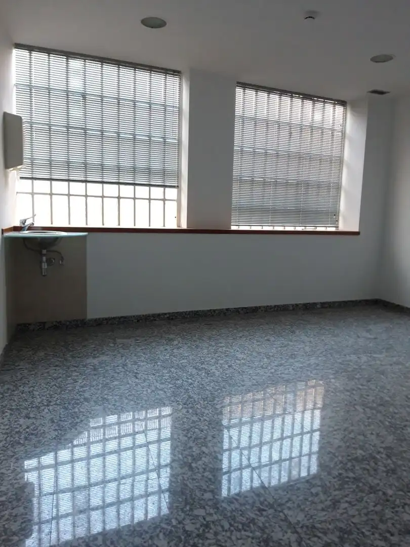 Ufficio con ascensore in affitto a General Álava 17, imagen 14