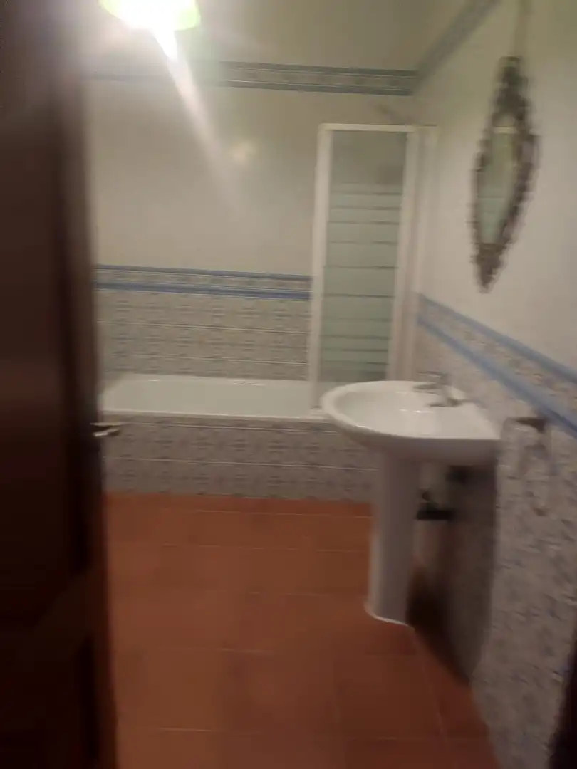 Baño de Casa o chalet en venta en Dos Hermanas con Aire acondicionado, Trastero y Balcón